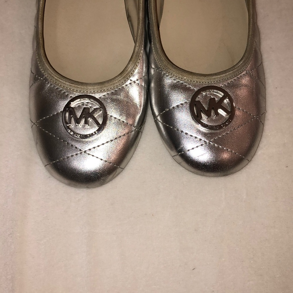 Michael Kors shoes size 4 (US)